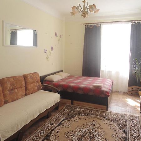 Apartments In Lviv Center ภายนอก รูปภาพ