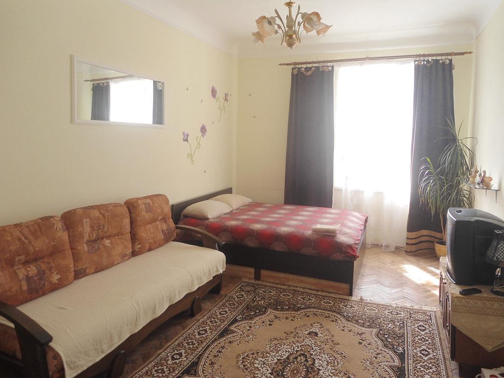 Apartments In Lviv Center ภายนอก รูปภาพ